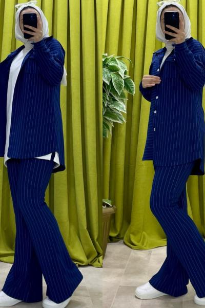 Çizgili Pantolonlu Takım Lacivert